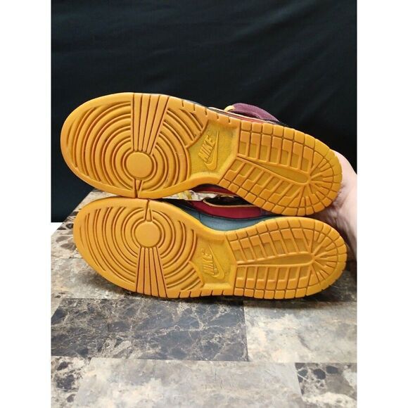 Size 8.5 - Nike SB Dunk High Premium Iron Man 2010 - Picture 9 of 16